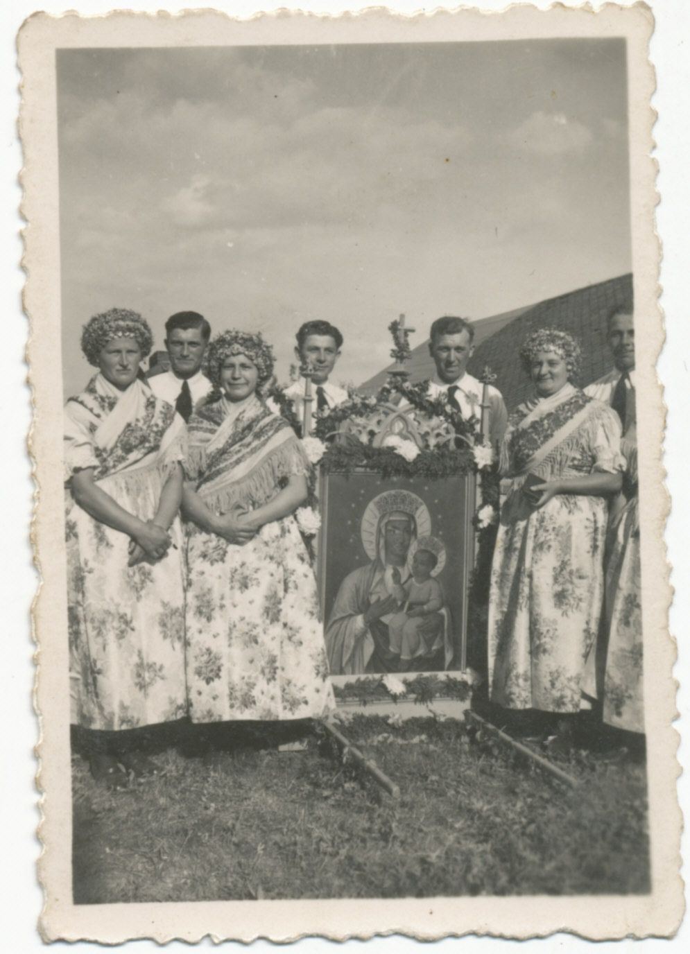Read more about the article Młodzież z procesji do „krzyża” / Sudół